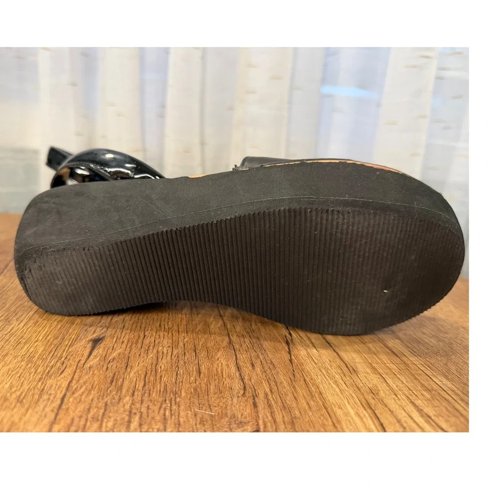 Reaction Kenneth Cole Fine Glass Black Faux Leather Slingback Platform Sandals 7